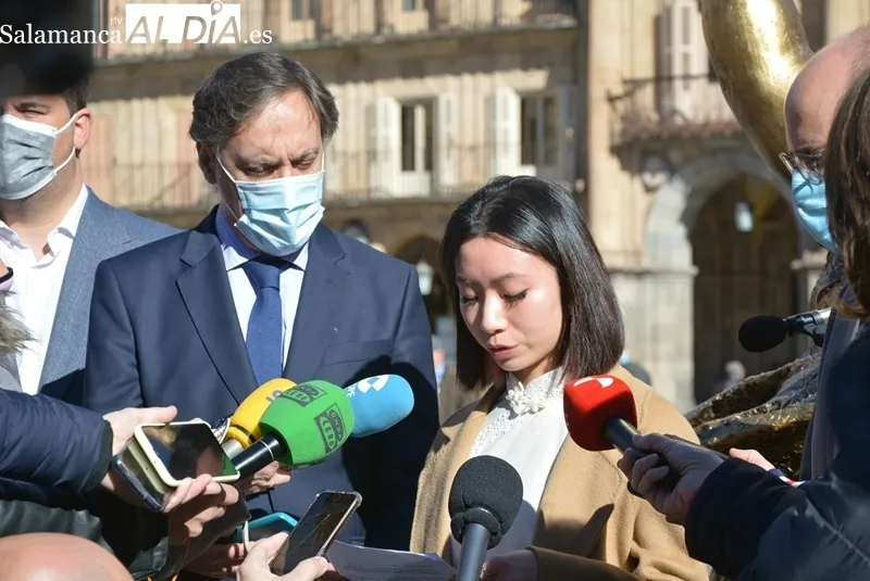 Nuevas esculturas de Xu Hongfei en Salamanca. Foto de Vanesa Martins