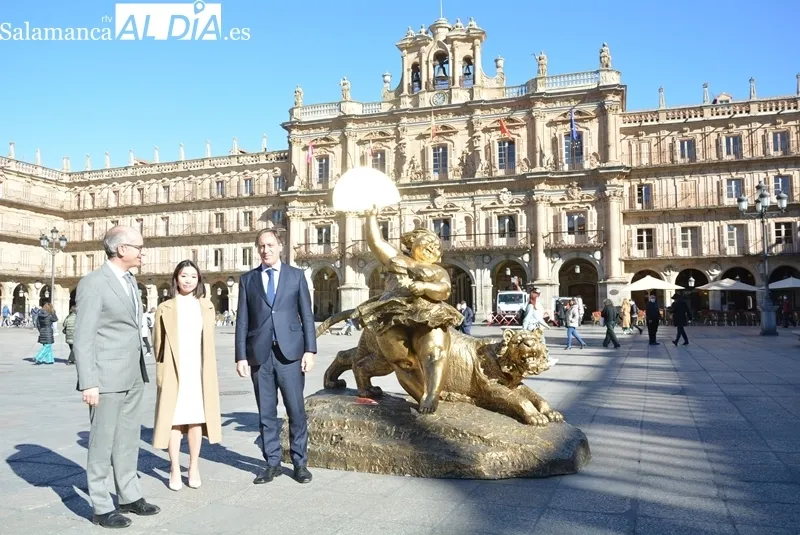 Nuevas esculturas de Xu Hongfei en Salamanca. Foto de Vanesa Martins