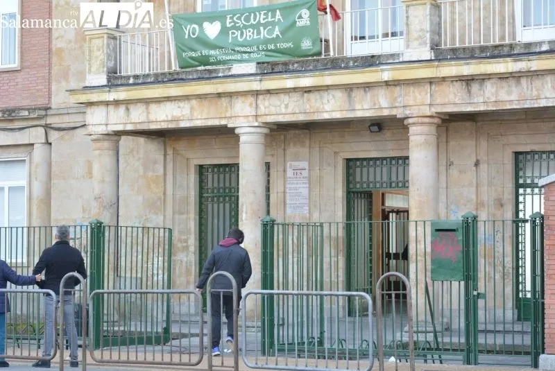 Actividad en los colegios electorales de Salamanca
