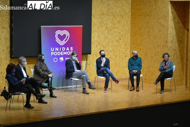 Acto de campaña de Unidas Podemos en Salamanca con el candidato a la presidencia de la Junta, Pablo Fernández. Fotos: Vanesa Martins