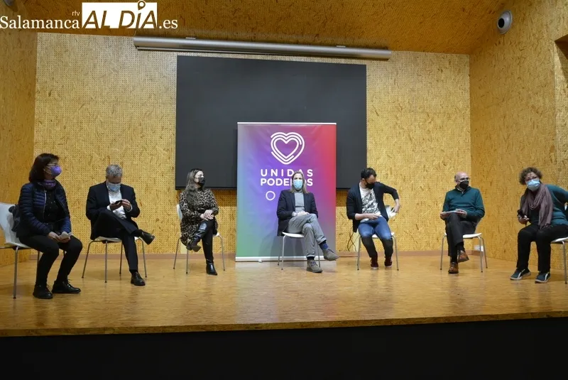 Acto de campaña de Unidas Podemos en Salamanca con el candidato a la presidencia de la Junta, Pablo Fernández. Fotos: Vanesa Martins
