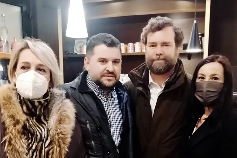 Foto 2 - Espinosa de los Monteros realiza una visita "rel&aacute;mpago" a Pe&ntilde;aranda 
