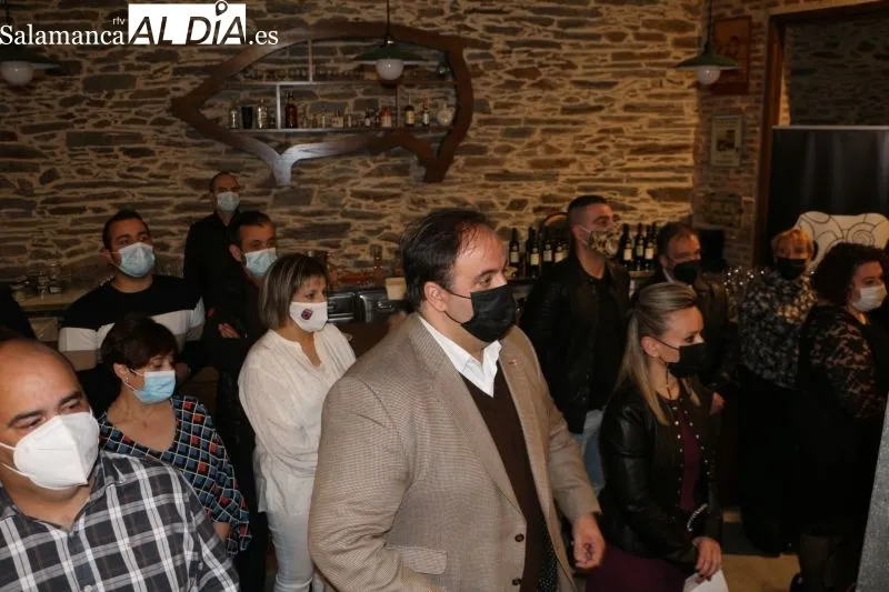 Foto 16 - La Matanza T&iacute;pica de Guijuelo arranca con un emotivo homenaje a los colaboradores fallecidos