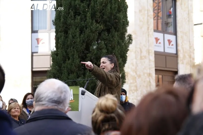Acto de Vox en la plaza del Ángel. Foto de David Sañudo