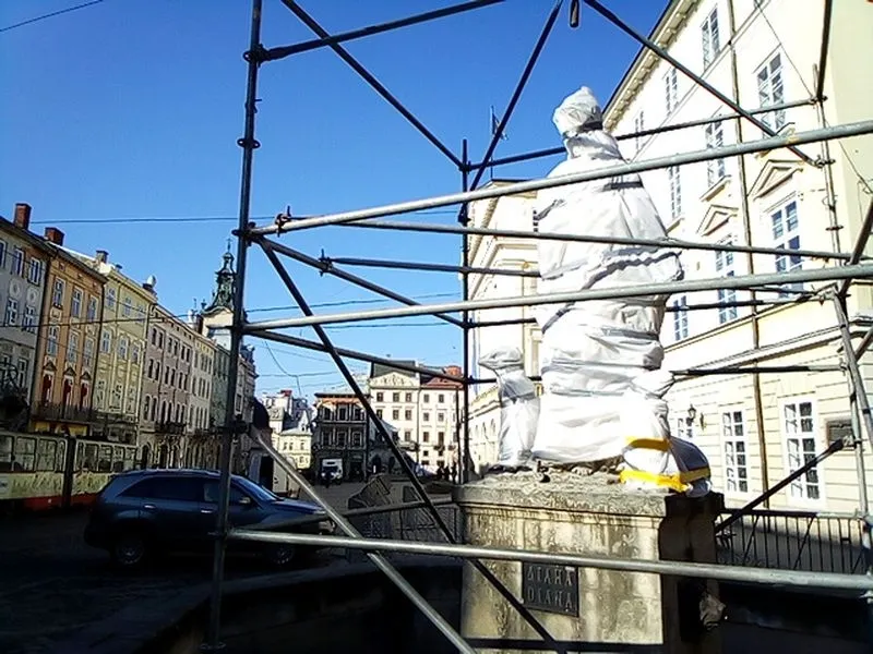 Así se protege la ciudad de Lviv (Ucrania) ante posibles bombardeos