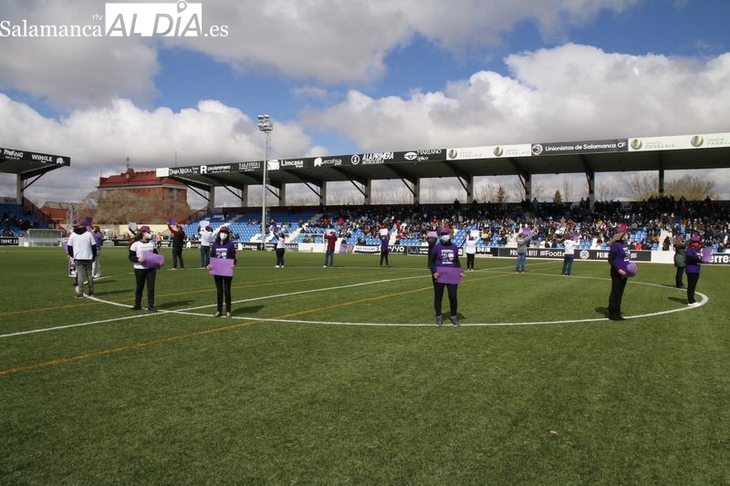 Galería de imágenes del Unionistas - Bilbao Athletic / Fotos: Carlos Cuervo
