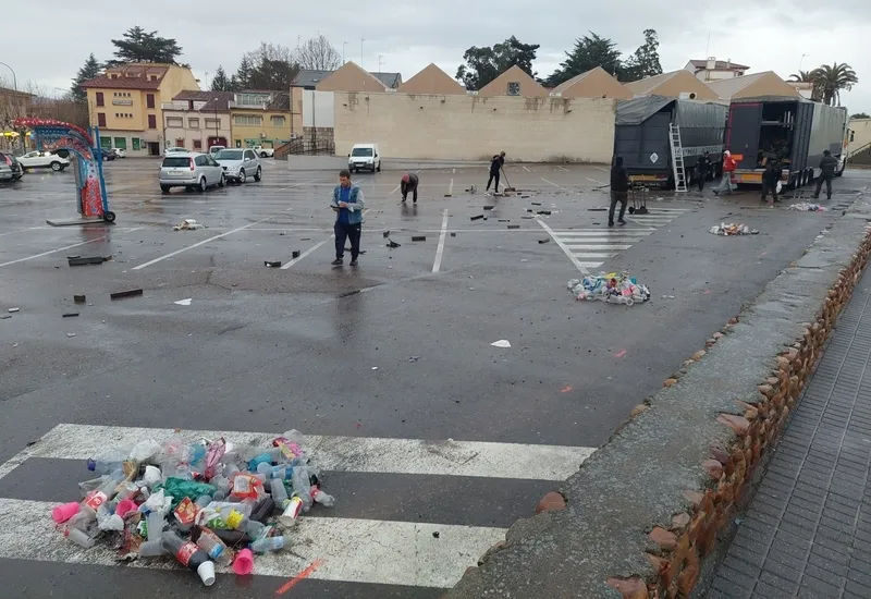 Foto 2 - Los coches chocones se despiden de Mir&oacute;briga