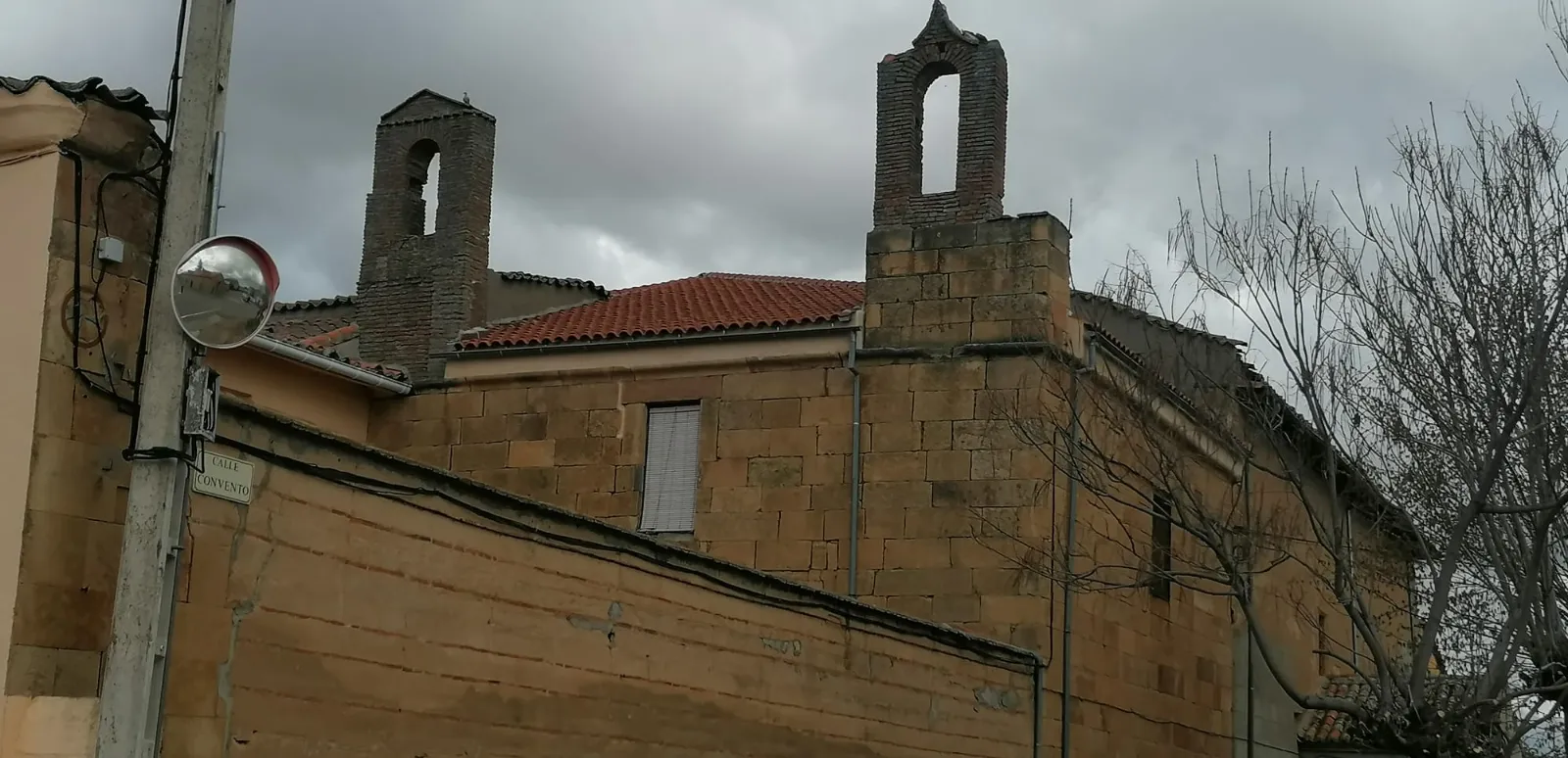 Imagenes del desmontaje del Monasterio Santa María la Alta de Villoruela