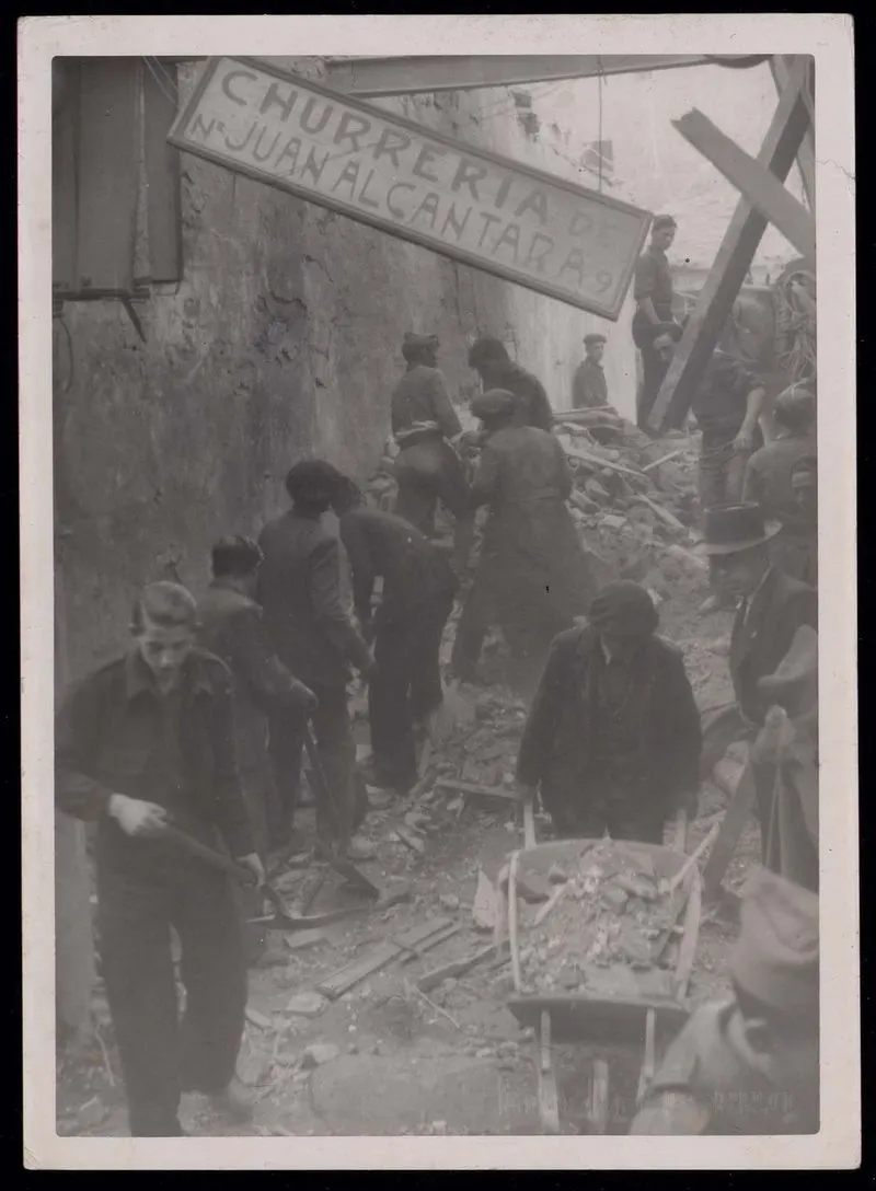 Foto 9 - El bombardeo de Salamanca en 1938 que dej&oacute; 12 muertos