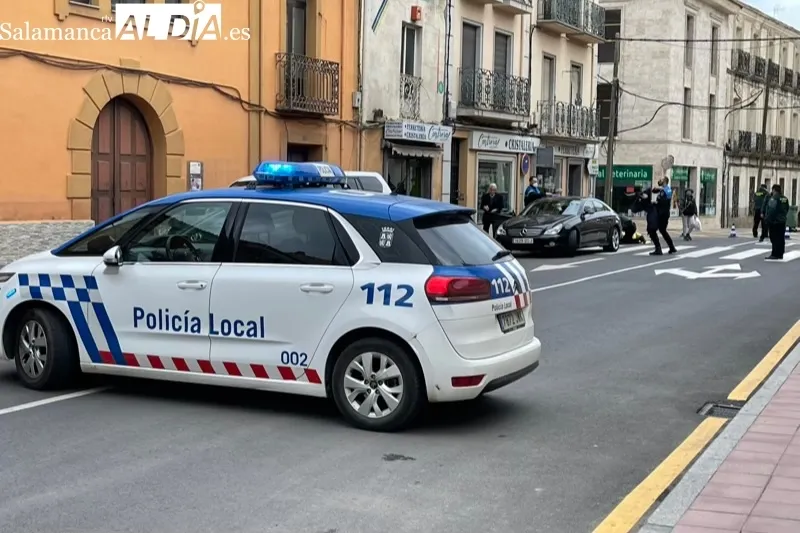 Foto 6 - Herida una mujer en Pe&ntilde;aranda, tras ser golpeada por un coche