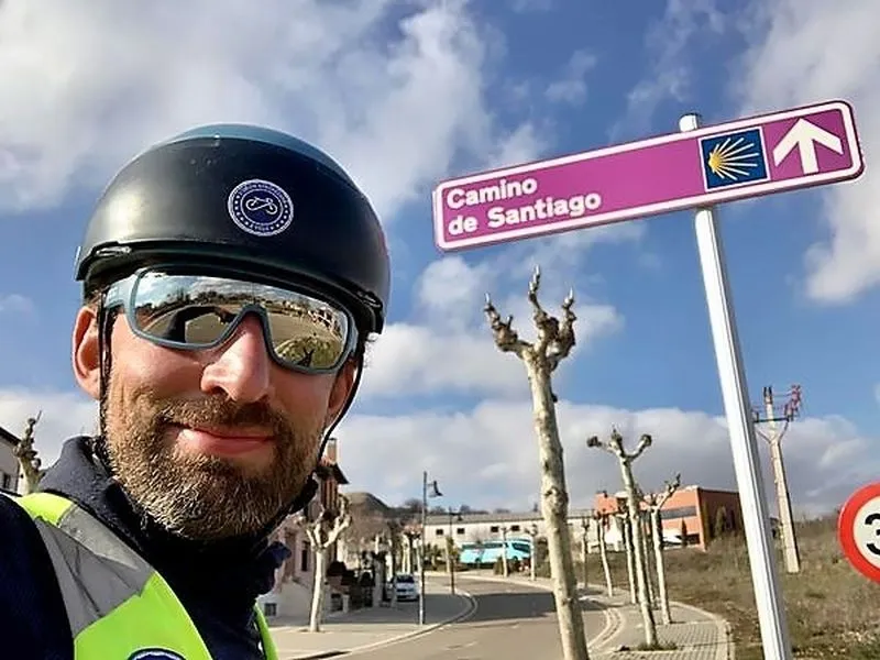 Vuelta a Europa en Bicicleta | Foto: Jean Boujonnier