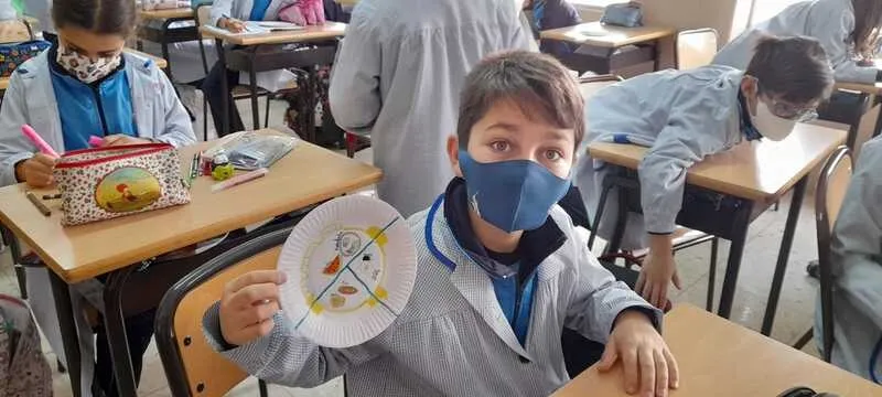 Foto 3 - El plato saludable, un did&aacute;ctico taller en el Colegio San Juan Bosco 