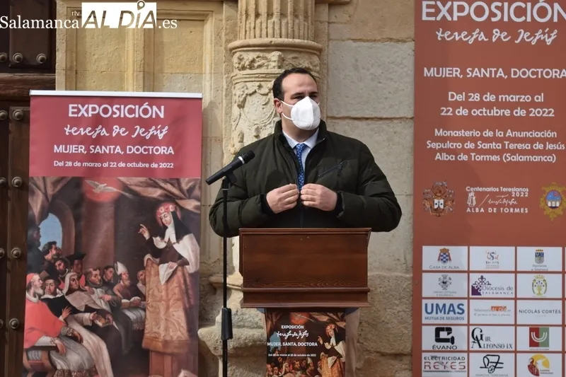 Foto 6 - Nadie quiso perderse la inauguraci&oacute;n de la exposici&oacute;n 'Teresa de Jes&uacute;s: Mujer, Santa, Doctora'