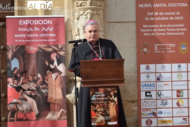 Foto 3 - Nadie quiso perderse la inauguraci&oacute;n de la exposici&oacute;n 'Teresa de Jes&uacute;s: Mujer, Santa, Doctora'
