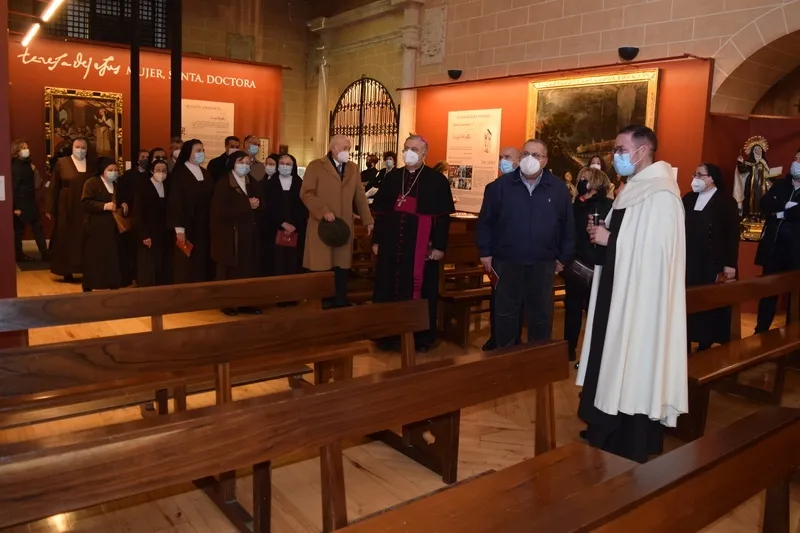 Foto 7 - 'Teresa de Jes&uacute;s: Mujer, Santa, Doctora' abre sus puertas ante una inmensa expectaci&oacute;n
