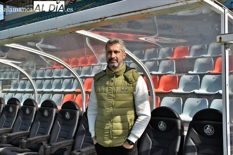 María posa para este medio en el Helmántico / Fotos: Ángel Merino