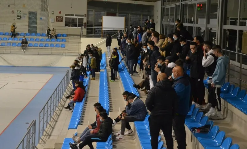 Foto 6 - Antol&oacute;gica victoria del III Senior ante el Tierra Castellana con dos goles en los &uacute;ltimos 40 segundos