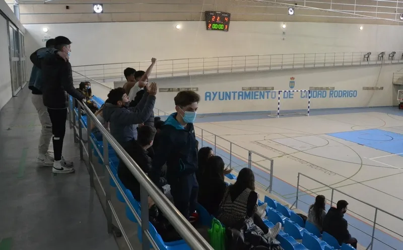 Foto 7 - El Cadete del III Columnas se proclama campe&oacute;n bicomarcal