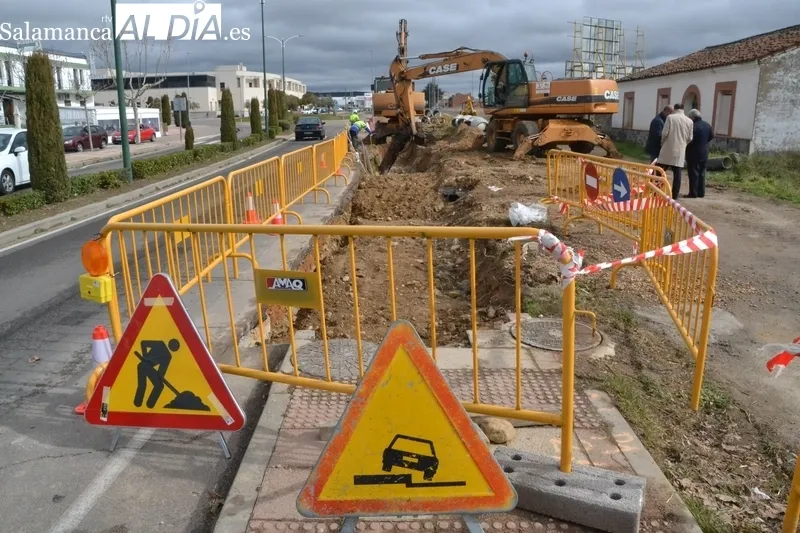 Foto 5 - En marcha las obras del &lsquo;paseo industrial verde&rsquo;, con 600.000&euro; de coste y 6 meses de plazo