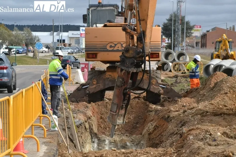 Foto 4 - En marcha las obras del &lsquo;paseo industrial verde&rsquo;, con 600.000&euro; de coste y 6 meses de plazo