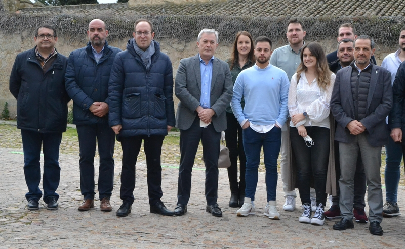 Foto 3 - Técnicos cooperativistas de Castilla y León mantienen un encuentro en el Parador