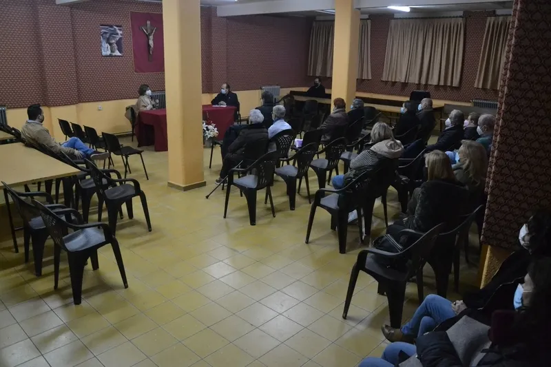 Foto 2 - Lola de la Nava y Ana Teles relatan su experiencia de fe y vida en la iglesia y en sus trabajos