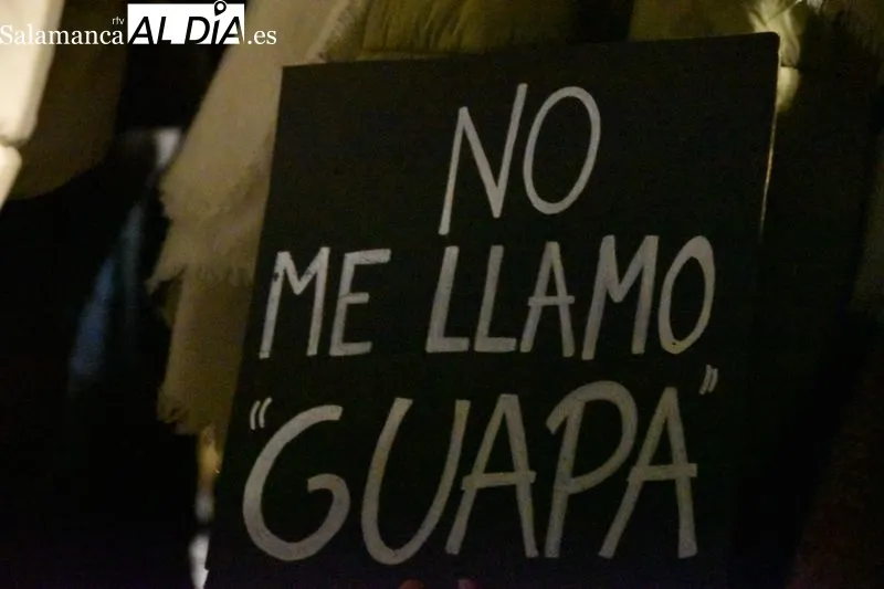 Foto 14 -  &lsquo;No me toques los derechos&rsquo;, la manifestaci&oacute;n del 8M recorre las calles de Salamanca 