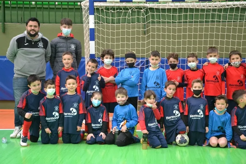 Foto 4 - Los prebenjamines del III Columnas cierran con un derby local su participaci&oacute;n en la Liga Asafusa
