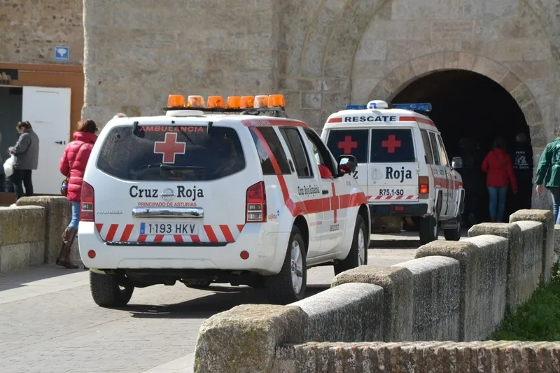 Foto 2 - Tranquila jornada, con s&oacute;lo 4 intervenciones, para los equipos del doctor Enrique Crespo y Cruz Roja