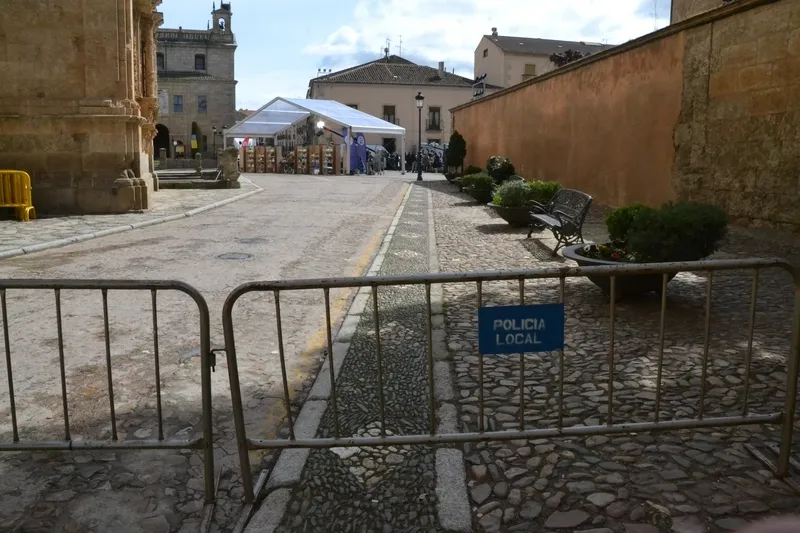 Foto 9 - MasterChef graba en Ciudad Rodrigo con gran expectaci&oacute;n por parte de los mirobrigenses