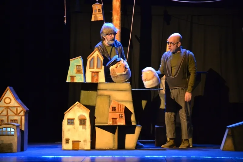 Foto 9 - Los escolares mirobrigenses vuelven al Teatro m&aacute;s de dos a&ntilde;os despu&eacute;s