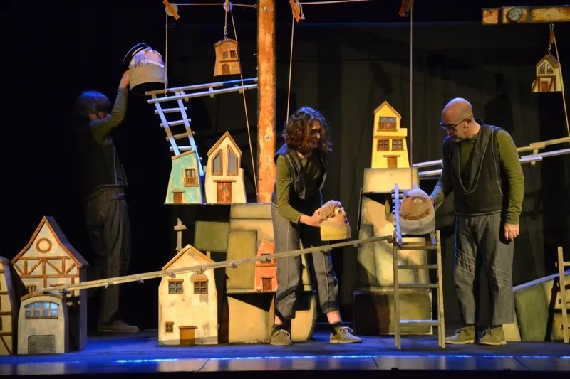 Foto 5 - Los escolares mirobrigenses vuelven al Teatro m&aacute;s de dos a&ntilde;os despu&eacute;s