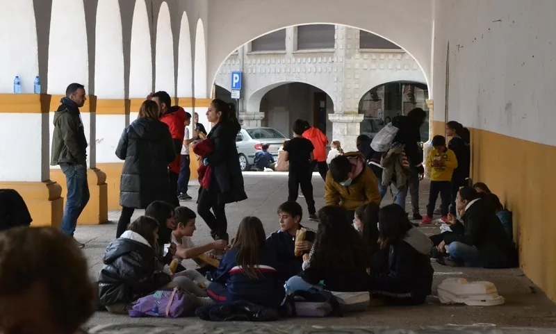 Foto 8 - Buen ambiente en la recuperada Operaci&oacute;n Bocata con unos 1.000 bocadillos repartidos