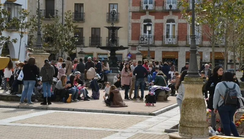 Foto 3 - Buen ambiente en la recuperada Operaci&oacute;n Bocata con unos 1.000 bocadillos repartidos