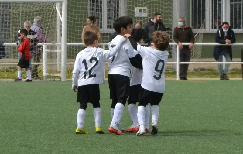 Foto 9 - #M [26|27 MAR] El Prebenjam&iacute;n del Ciudad Rodrigo se afianza en la 3&ordf; plaza con un nuevo triunfo