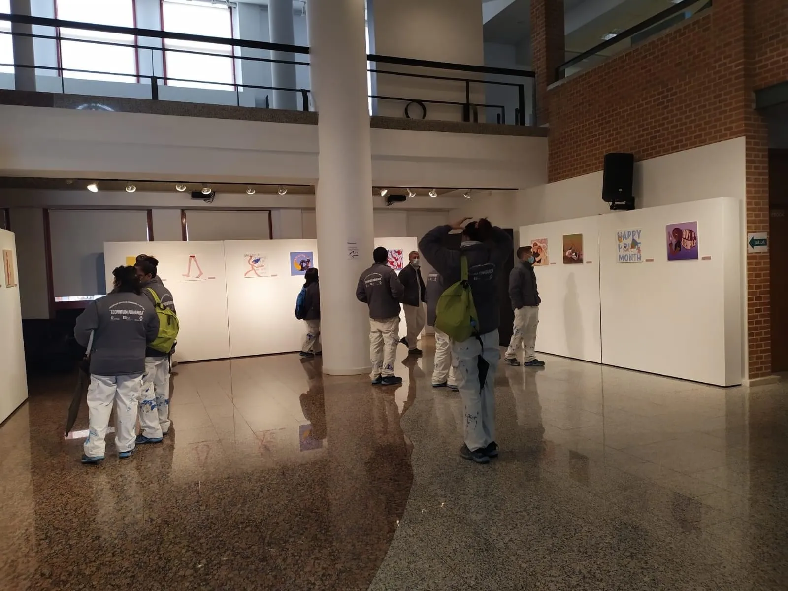 Foto 2 - Los participantes del programa de formaci&oacute;n y empleo realizan una visita guiada en Pe&ntilde;aranda 