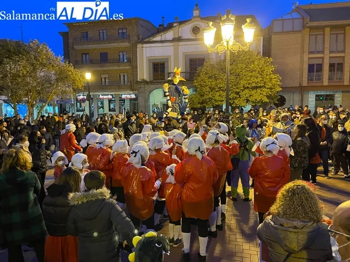 Peñaranda vivía este martes su tradicional desfile y concurso de disfraces de carnaval 