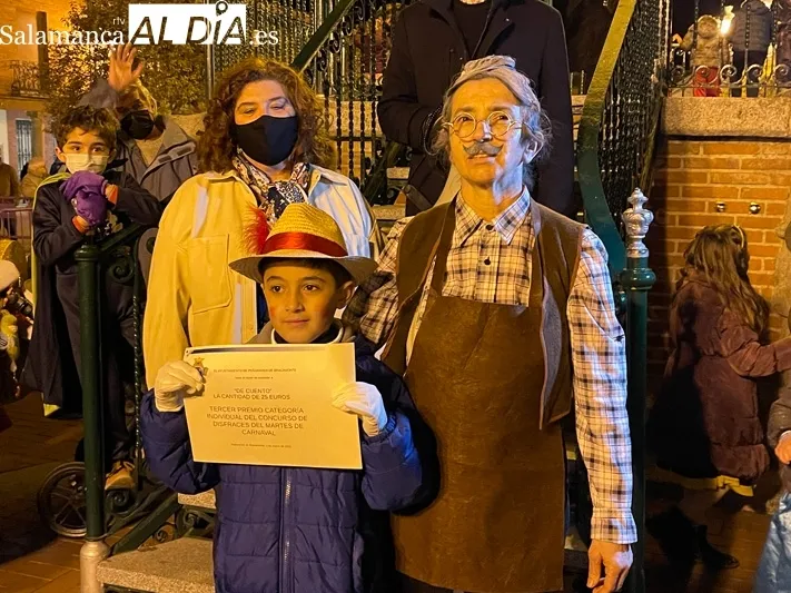 Peñaranda vivía este martes su tradicional desfile y concurso de disfraces de carnaval 