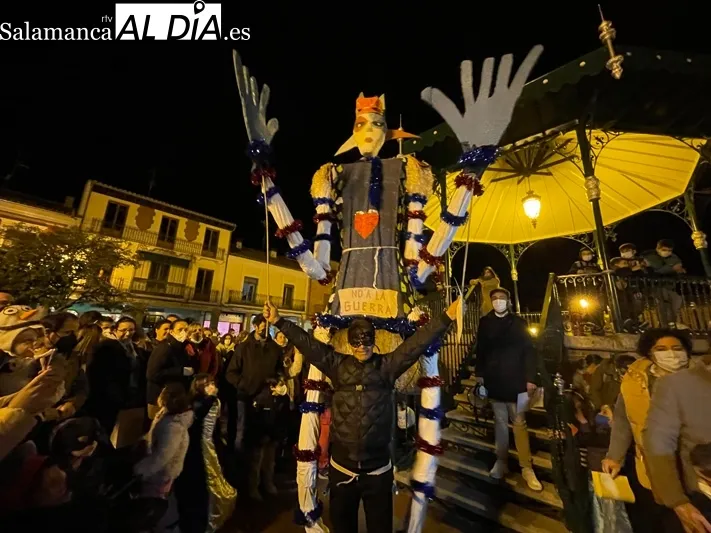 Peñaranda vivía este martes su tradicional desfile y concurso de disfraces de carnaval 