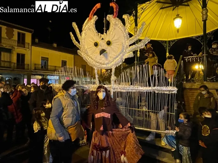 Peñaranda vivía este martes su tradicional desfile y concurso de disfraces de carnaval 