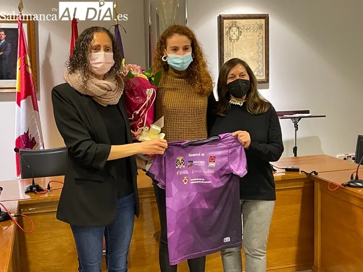 La atleta peñarandina Lorena Martín realizaba un encuentro hoy en Peñaranda