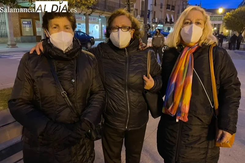 Los peñarandinos han participado este viernes en la chocolatada solidaria en apoyo a Ucrania organizada por el Ayuntamiento