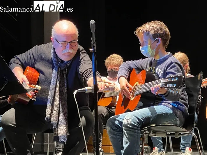 El Teatro del CDS acogía este jueves la primera actuación del retomado programa 'Música en Familia'