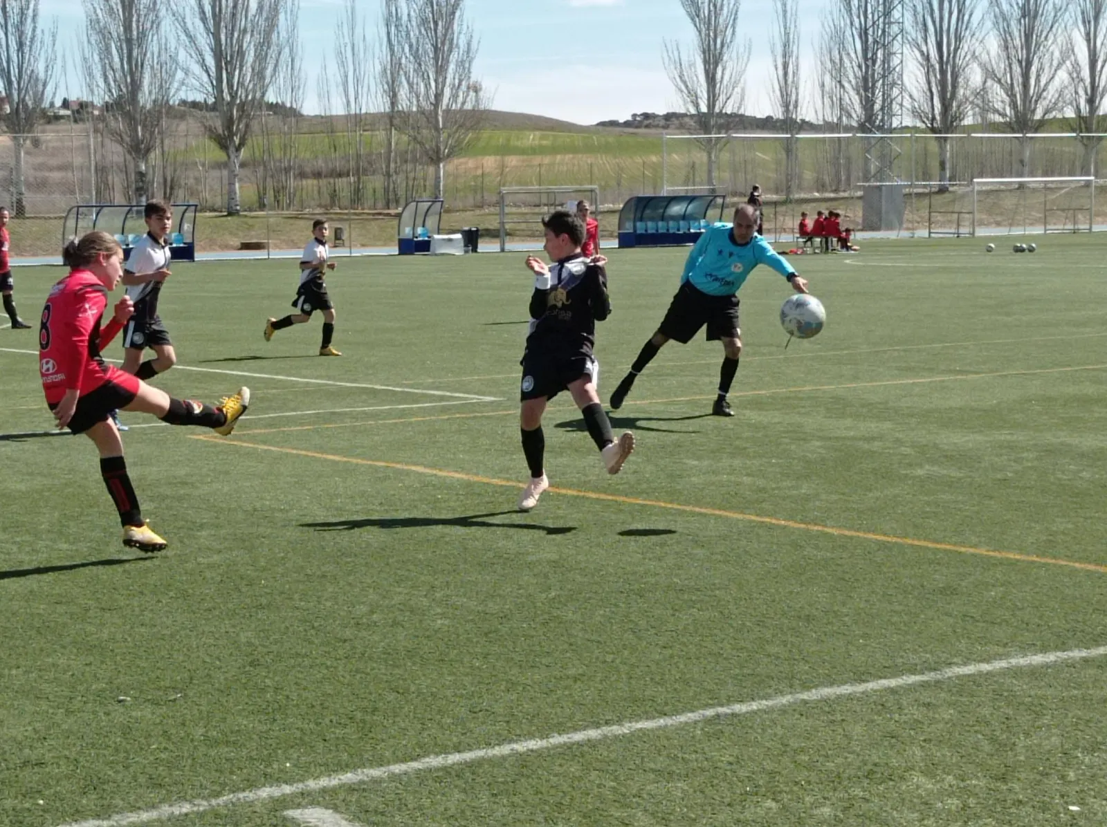 Foto 8 - El f&uacute;tbol base provincial regala otro fin de semana de emoci&oacute;n