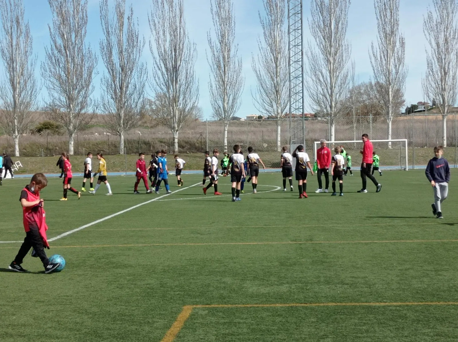 Foto 4 - El f&uacute;tbol base provincial regala otro fin de semana de emoci&oacute;n