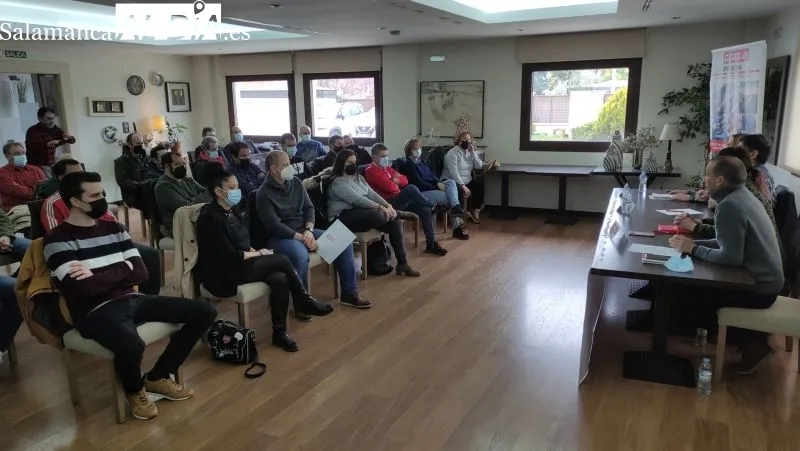 Asamblea de CCOO en Guijuelo en el Hotel Entredos - Kiko Robles