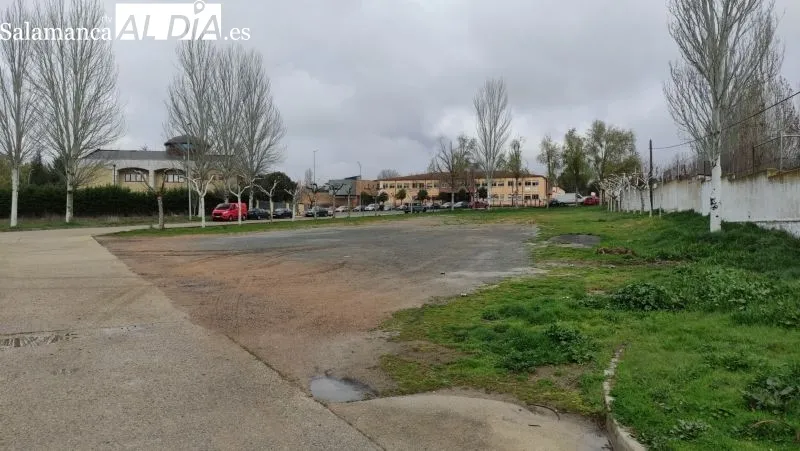 Trabajos de mejora en las pistas de pádel de Guijuelo - Kiko Robles