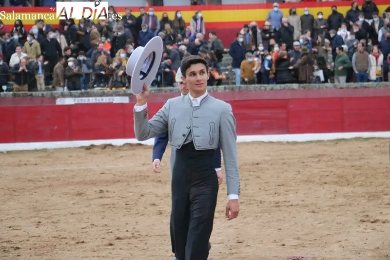 FEstival con picadores en Vitigudino a beneficio de la ELACyL