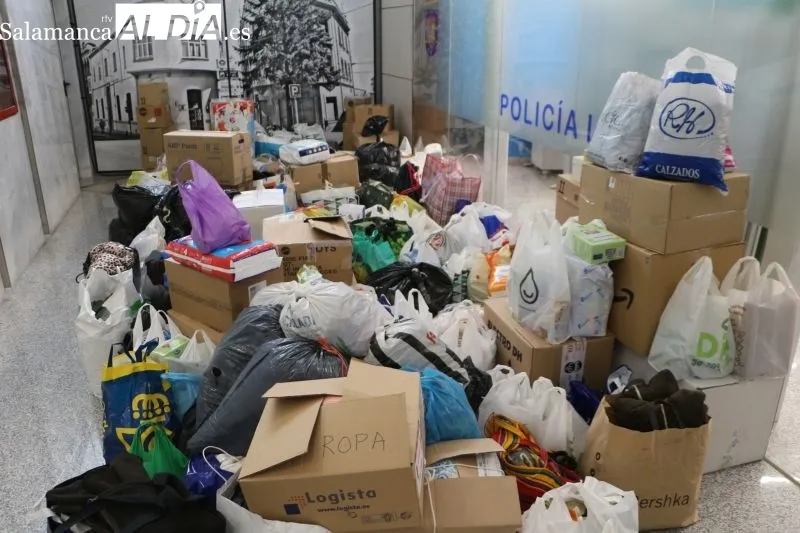 Minuto de silencio y material de ayuda para Ucrania en Guijuelo - Kiko Robles