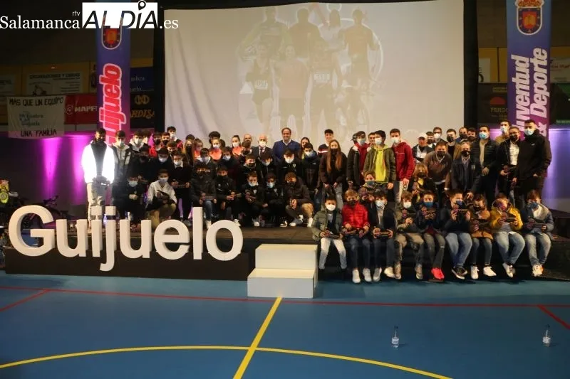 Entrega de los VI Premios del Deporte en Guijuelo correspondientes al año 2021 - Kiko Robles